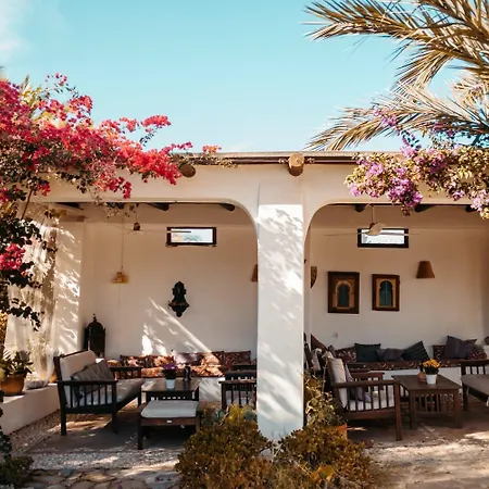 Cortijo Malenos Agua Amarga (Almeria)